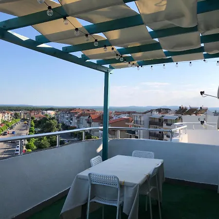 Terrace Under The Stars 아파트 *