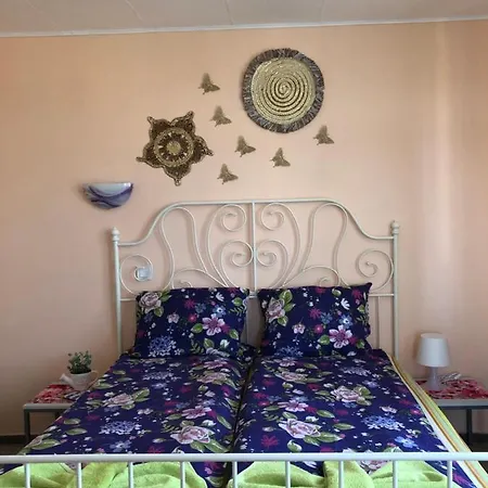 דירה Terrace Under The Stars פרימורסקו